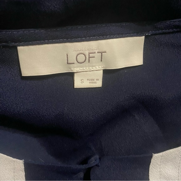 LOFT Blue White Striped Keyhole Neck 3/4 Sleeve Blouse - Picture 6 of 6